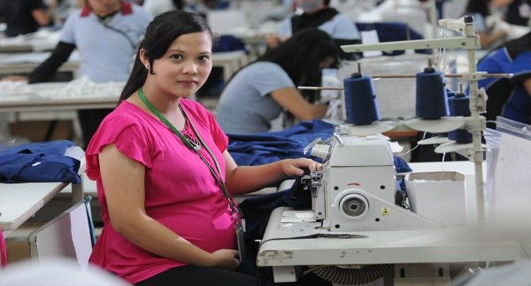 MEWUJUDKAN KESEMPATAN DAN KESETARAAN BAGI PARA PEKERJA